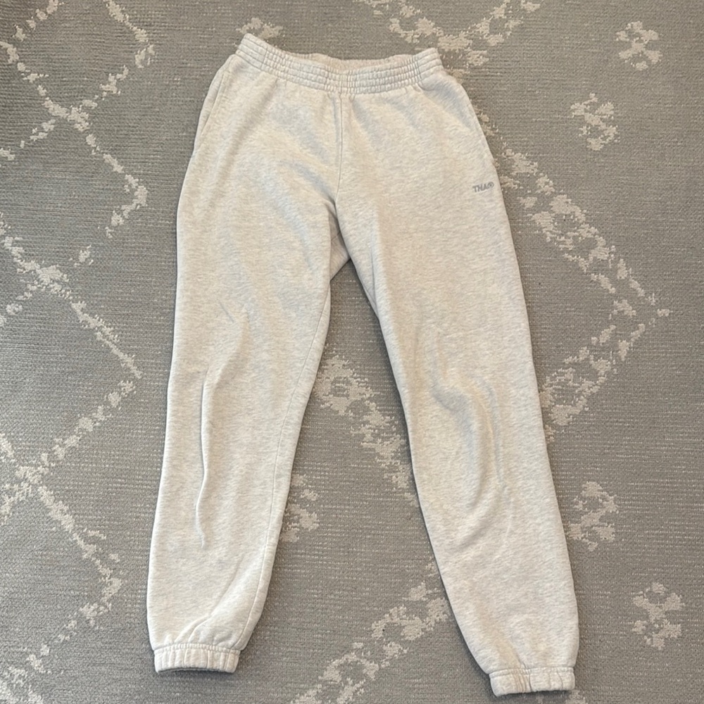 Aritzia TNA Perfect Fit Light Heather Sweatpants